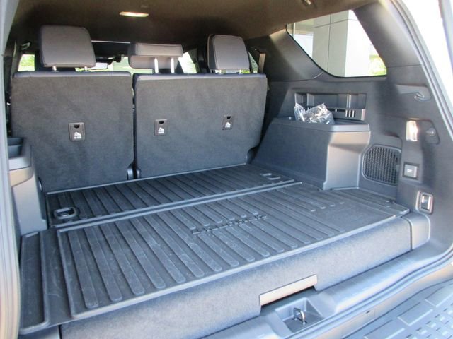 Certified 2026 Toyota 4Runner Platinum AWD/4WD image 30