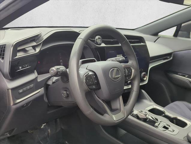 Used 2023 Lexus RZ 450e Premium w/ Accessory Package (Z1) image 10