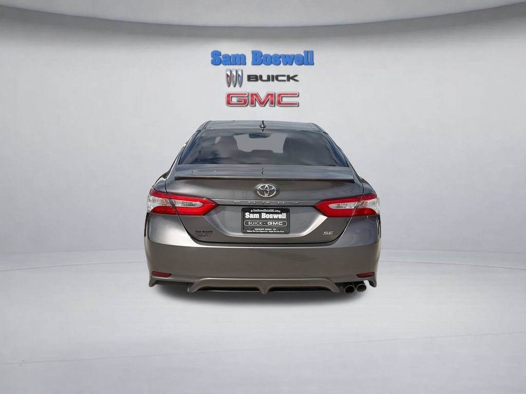 Used 2020 Toyota Camry SE FWD image 8