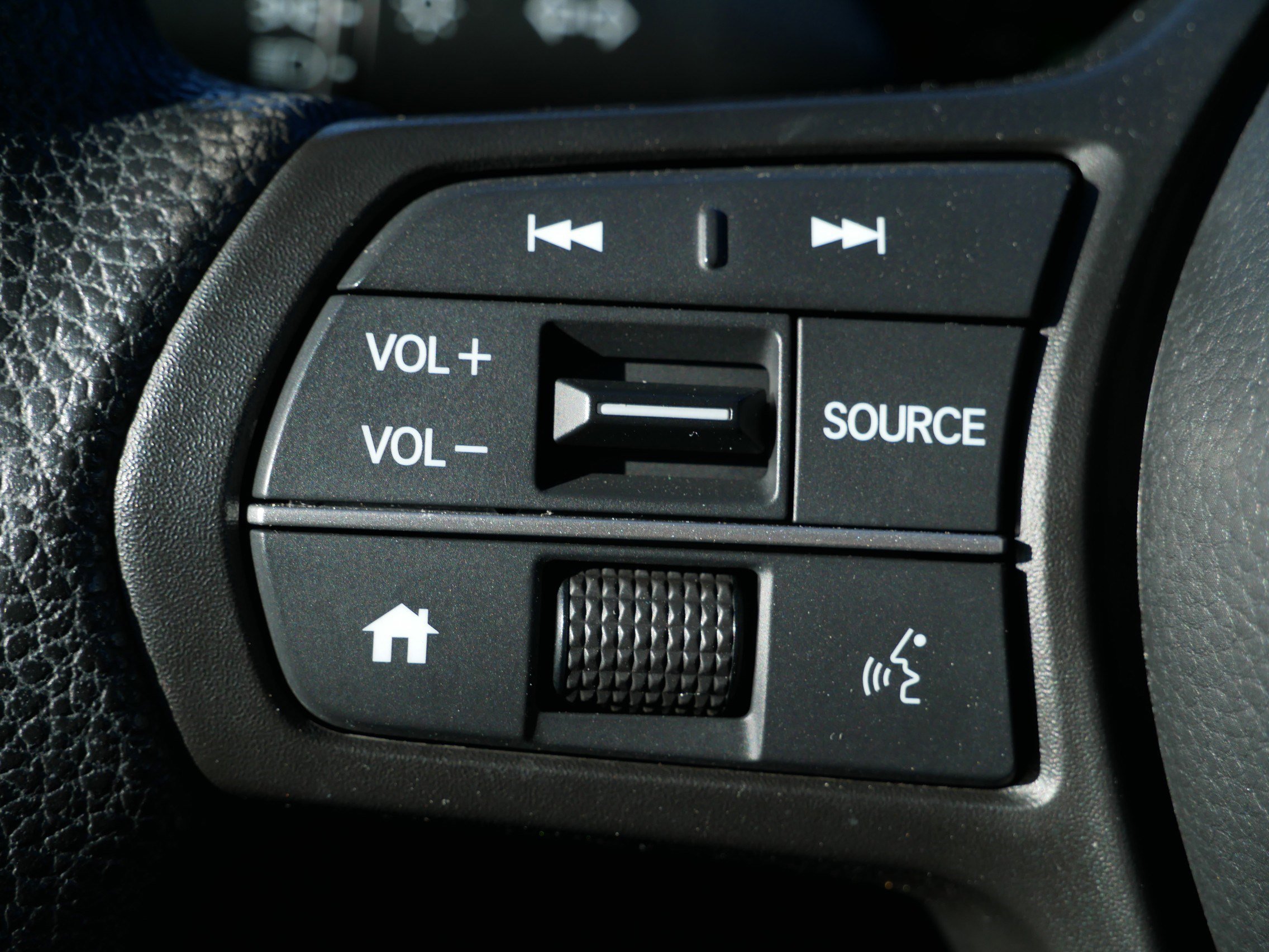 Certified 2023 Honda CR-V EX image 31