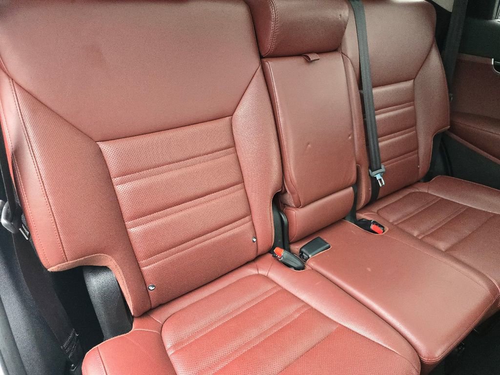 Used 2018 Kia Sorento SX image 19