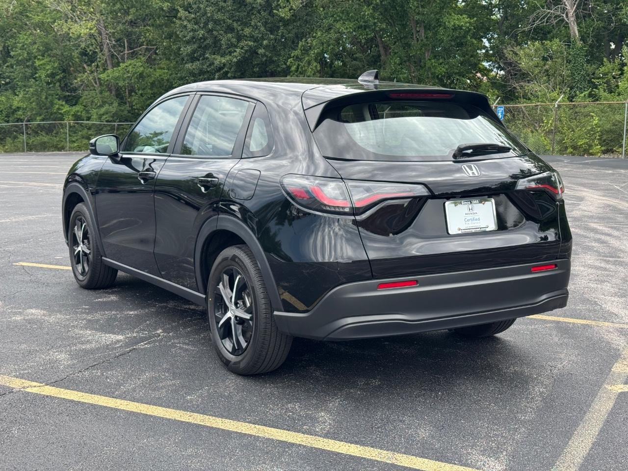 Used 2025 Honda HR-V LX image 7