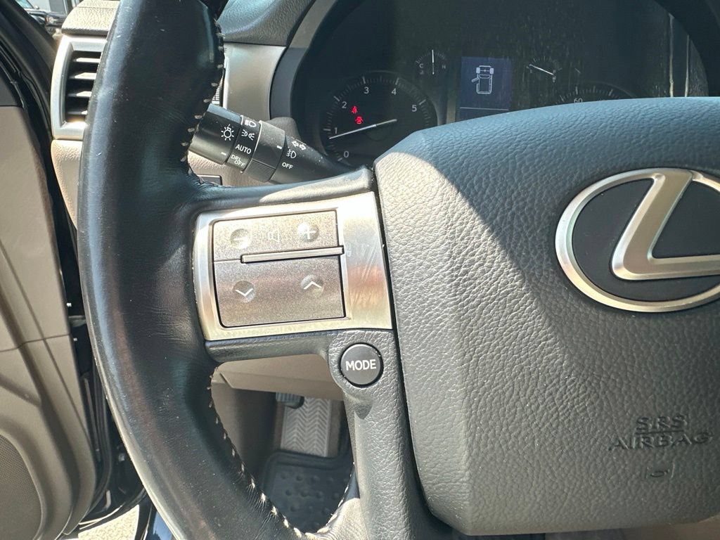 Used 2018 Lexus GX 460 Premium AWD/4WD image 13