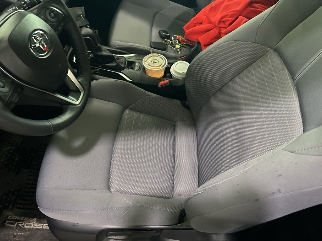 Used 2025 Toyota Corolla Cross AWD Hybrid image 15