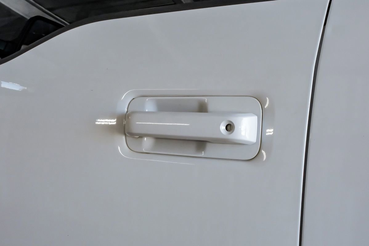 Used 2022 Ford F350 Lariat image 40