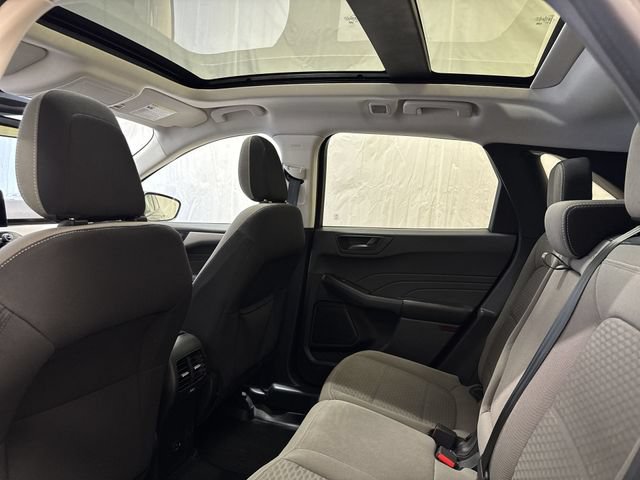 Used 2022 Ford Escape SE w/ SE Sport Appearance Package FWD image 14