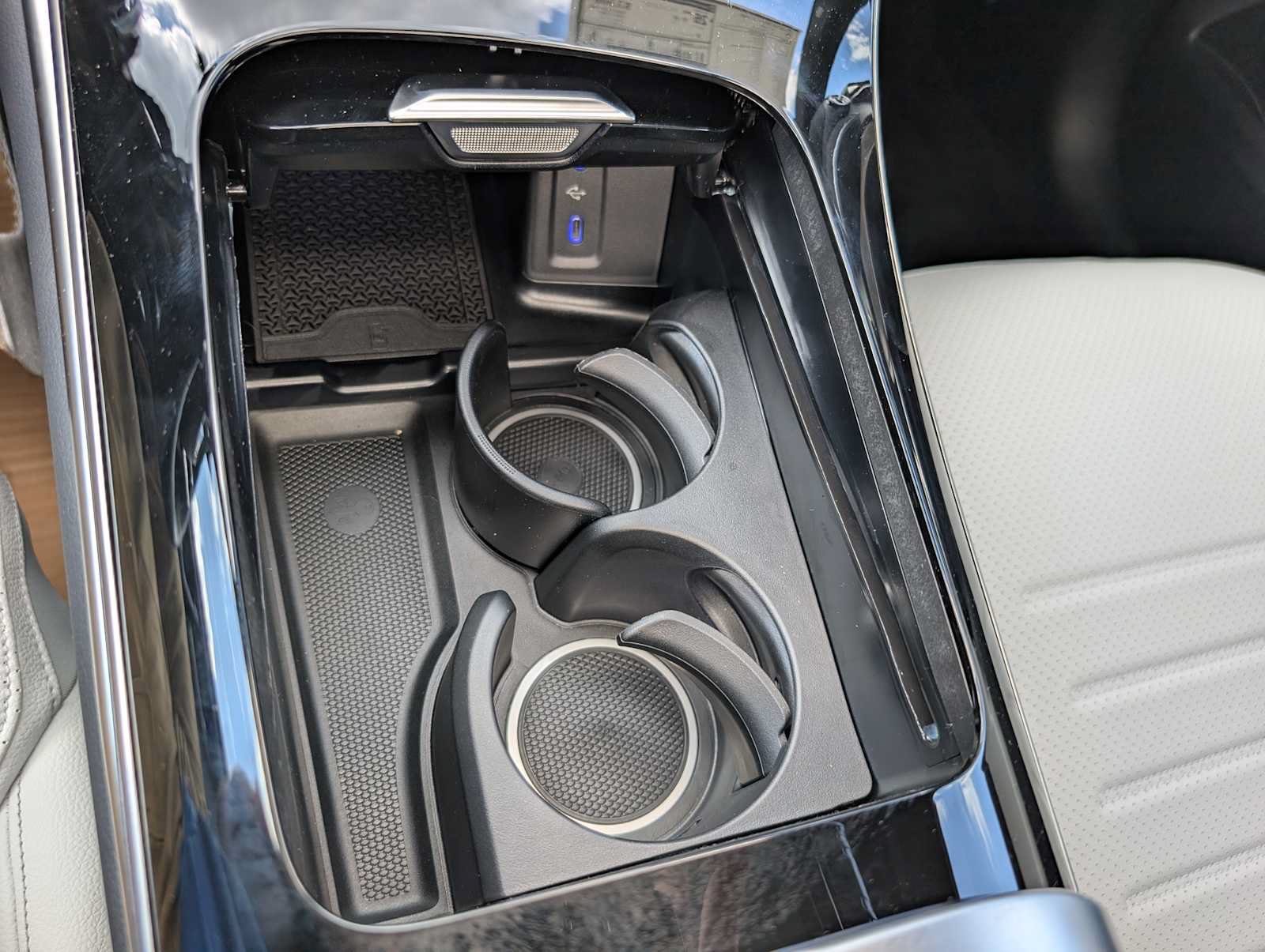 New 2027 Mercedes-Benz GLC 300 4MATIC image 23