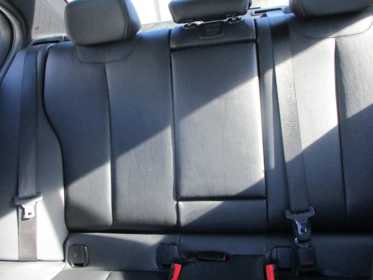 Used 2017 BMW 330e image 15