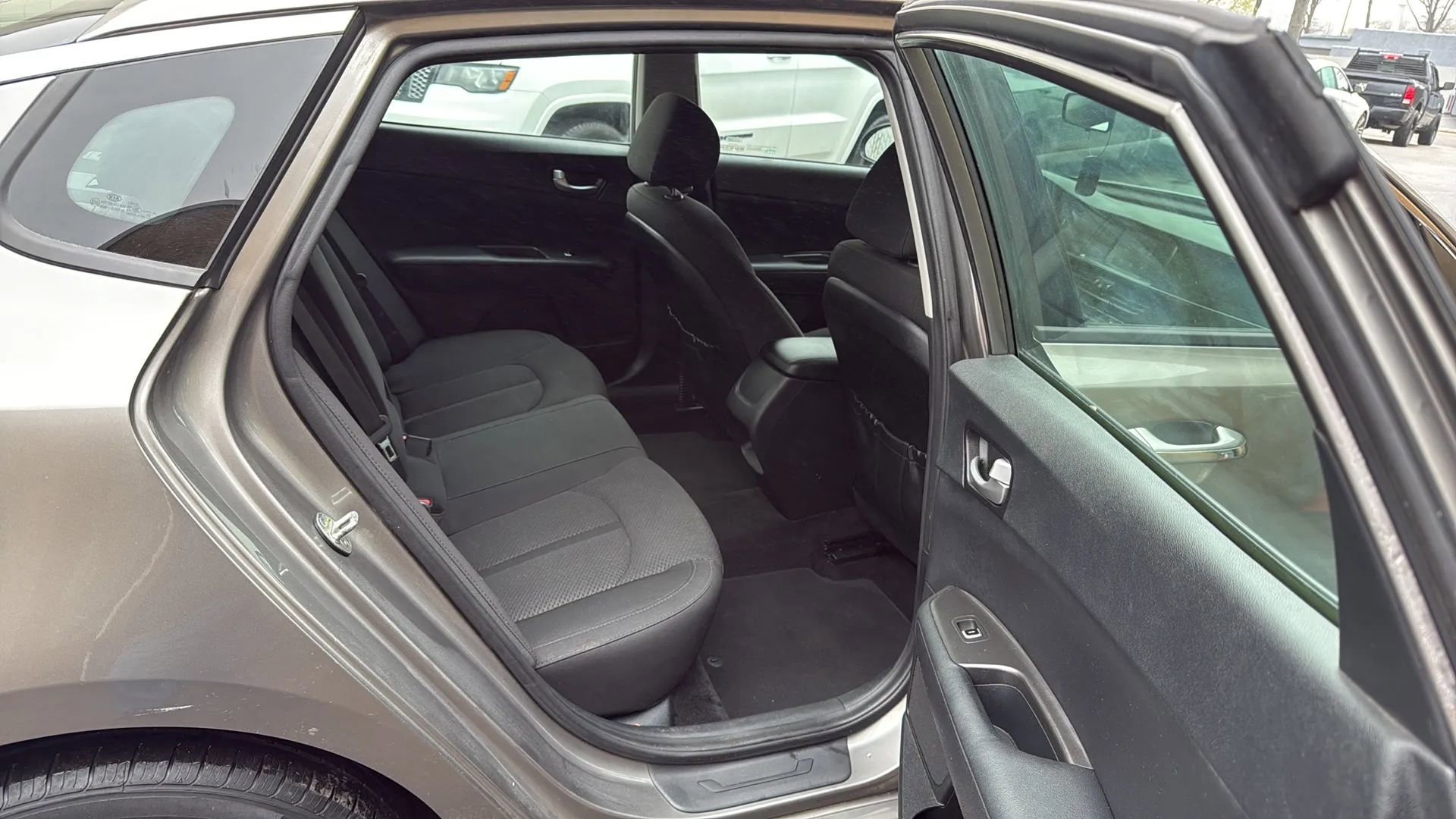 Used 2018 Kia Optima LX w/ Convenience Package image 26