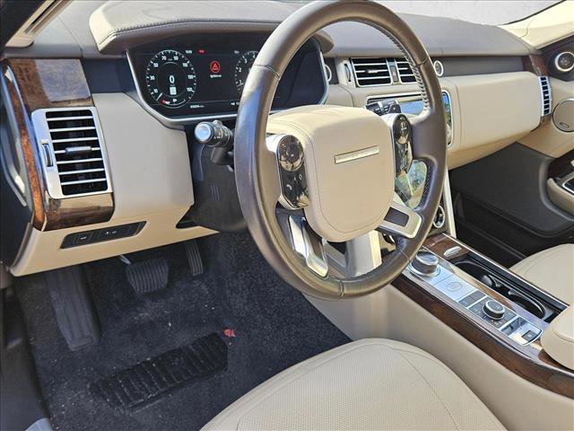 Used 2020 Land Rover Range Rover HSE image 7