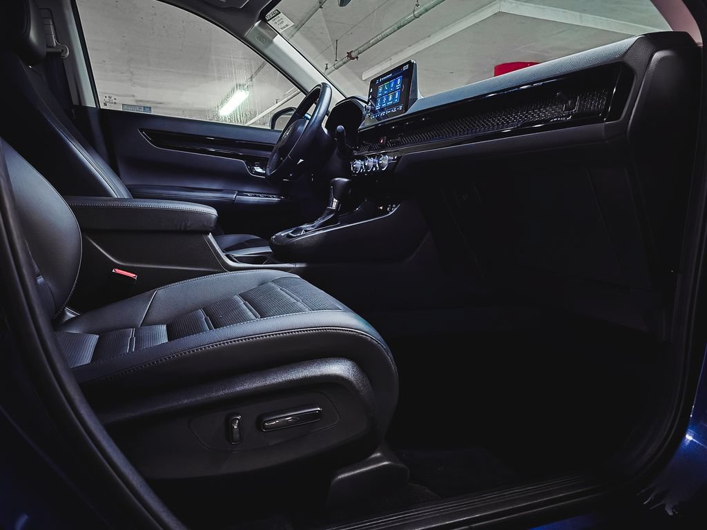 Used 2023 Honda CR-V EX-L image 32