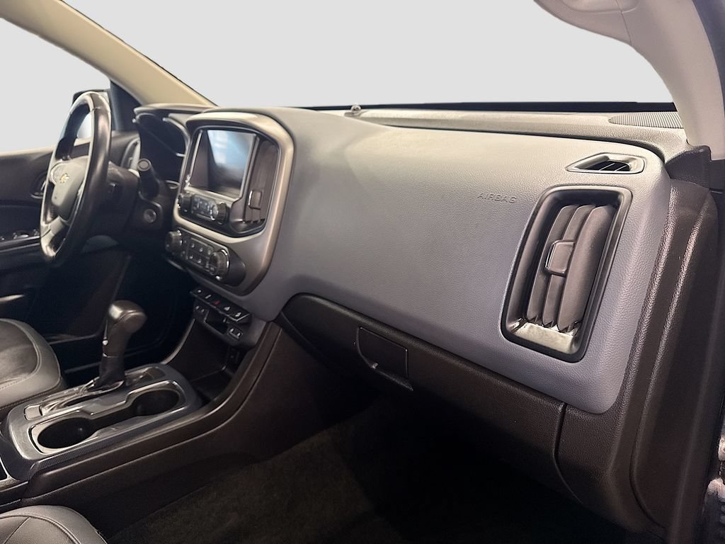 Used 2017 Chevrolet Colorado Z71 AWD/4WD image 31