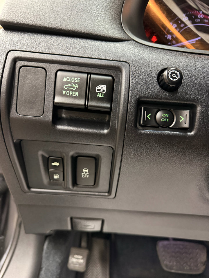 Used 2012 Lexus IS 250C image 18