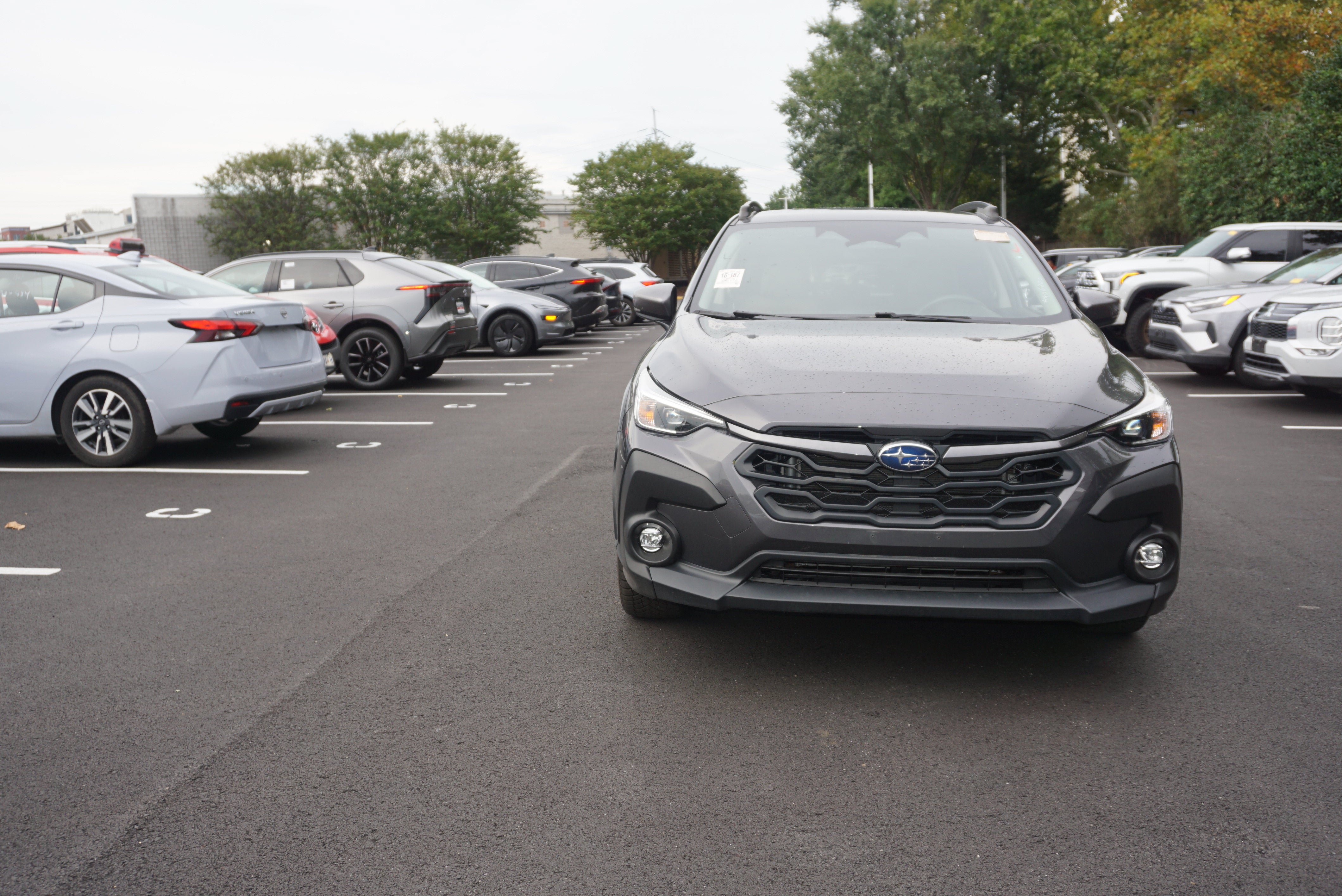 Used 2024 Subaru Crosstrek 2.0i Premium AWD/4WD image 2