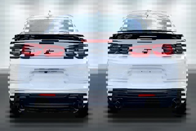 Used 2023 Chevrolet Camaro LT w/ Technology Package image 3