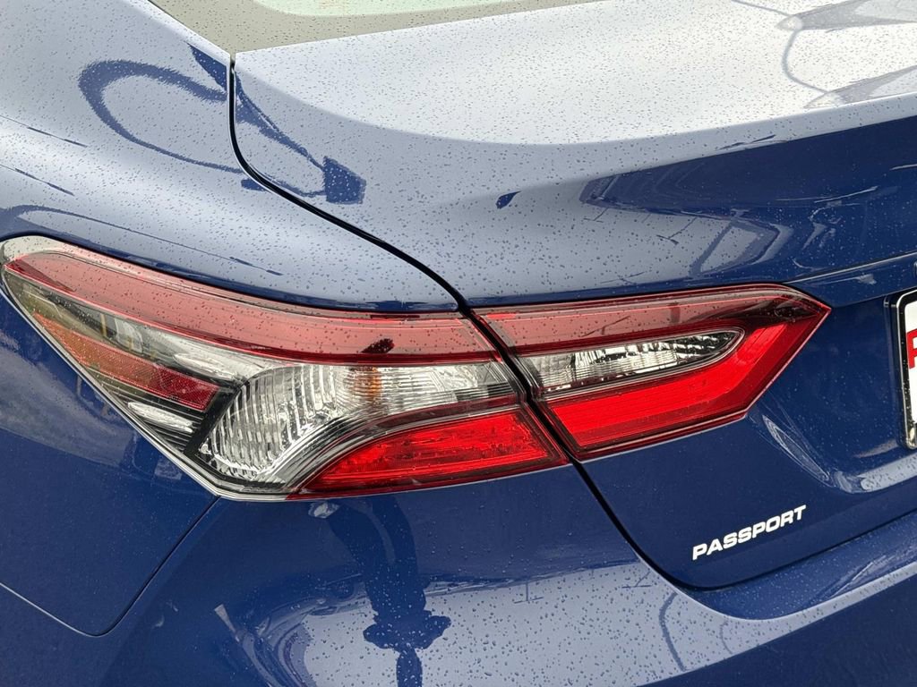 Used 2023 Toyota Camry LE image 9