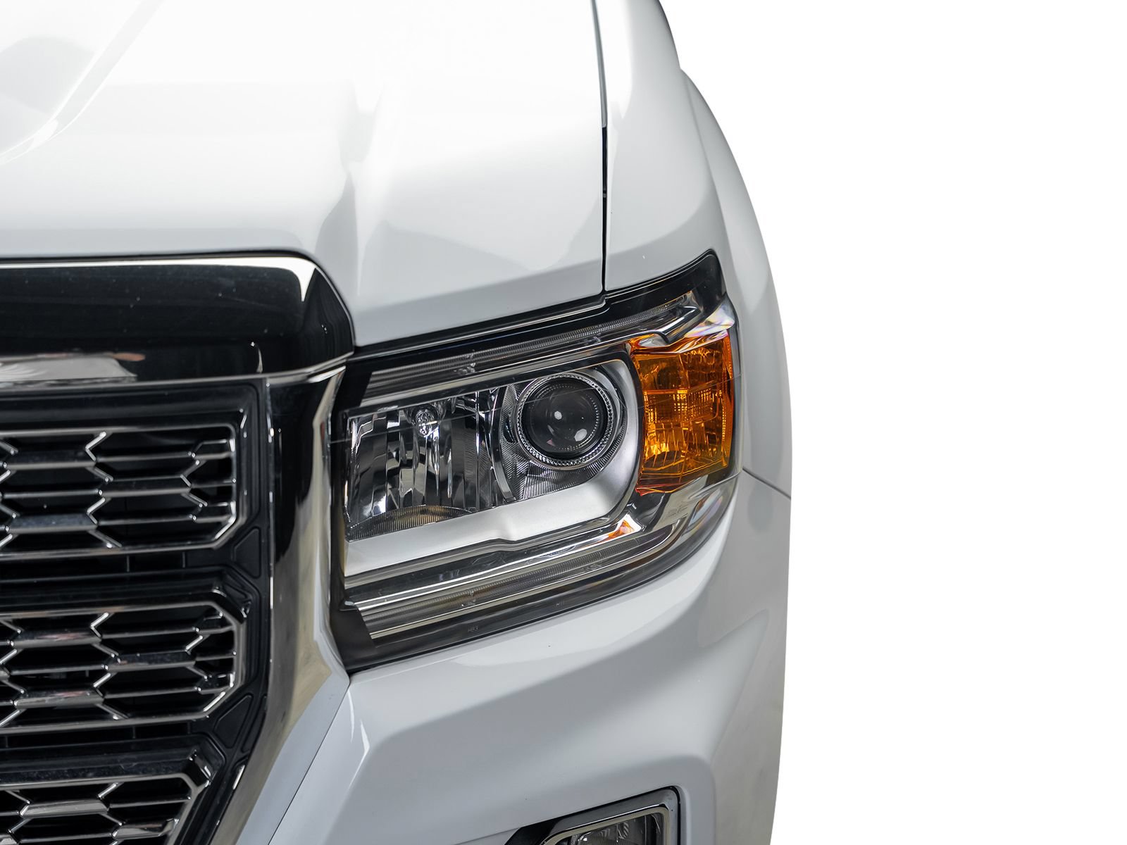 Used 2022 GMC Canyon Denali AWD/4WD image 4