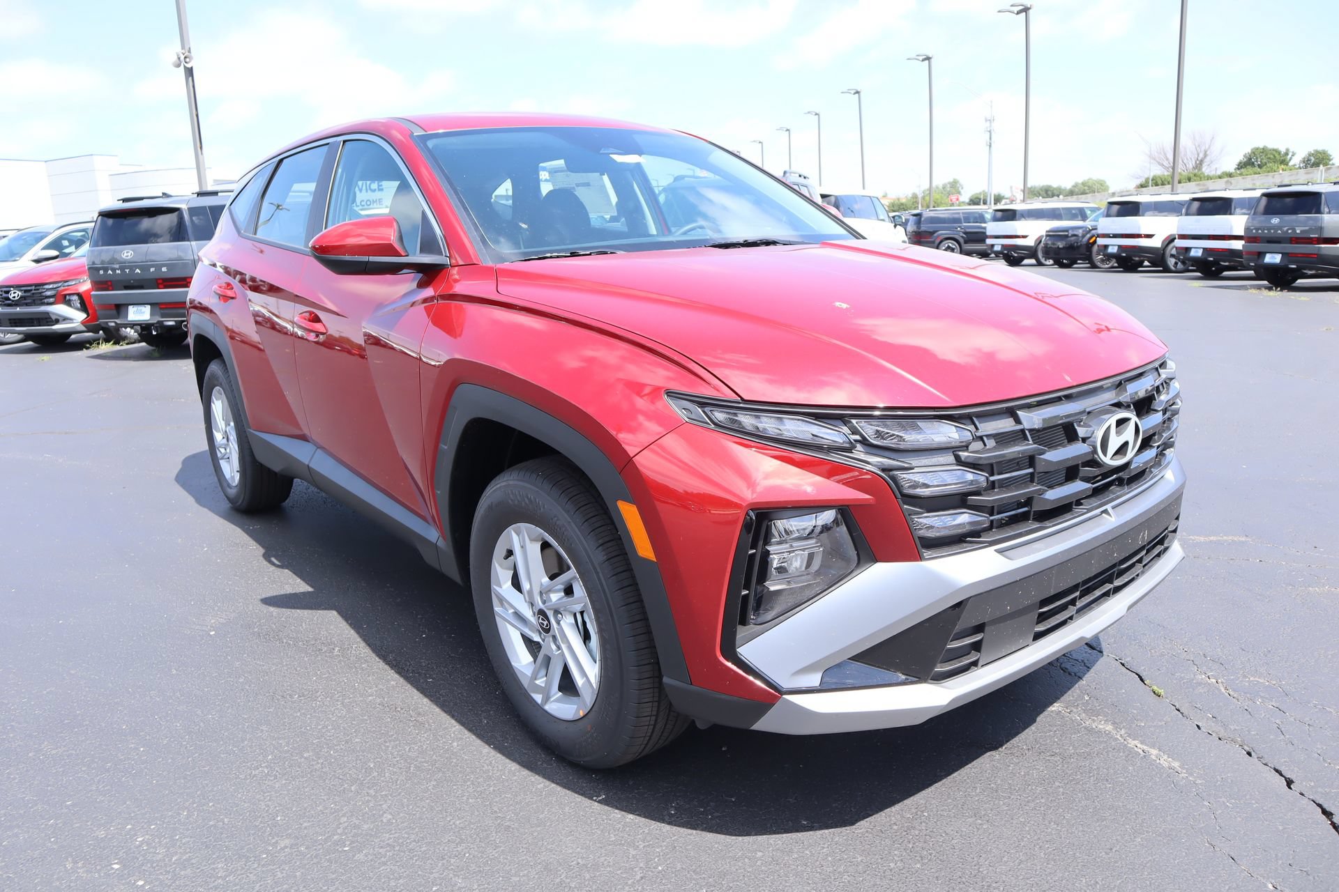 New 2026 Hyundai Tucson SE AWD/4WD image 1