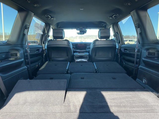 Used 2024 Jeep Wagoneer L Series II w/ Flexible Seating Group image 41