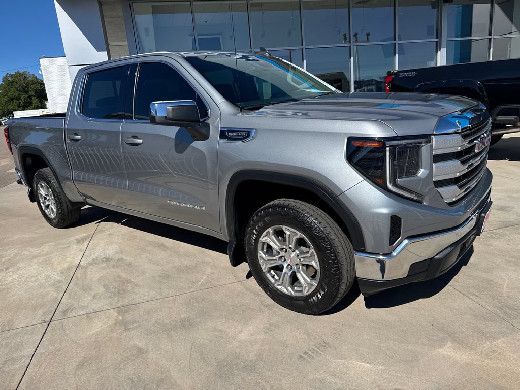 Used 2023 GMC Sierra 1500 SLE AWD/4WD image 7