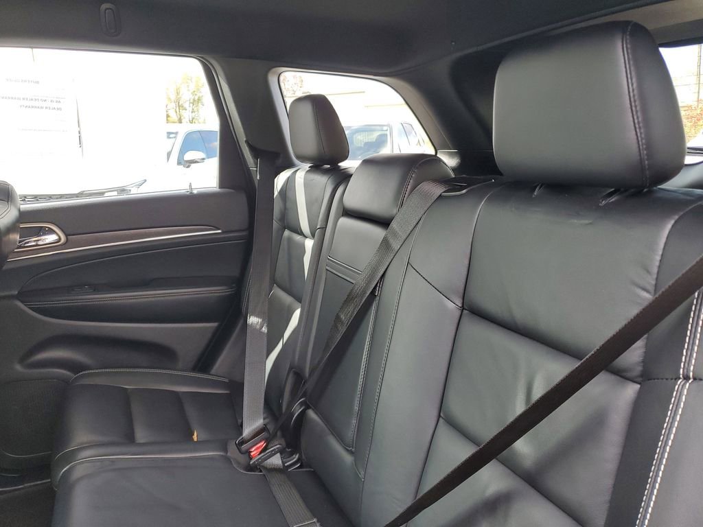 Used 2017 Jeep Grand Cherokee Limited image 29