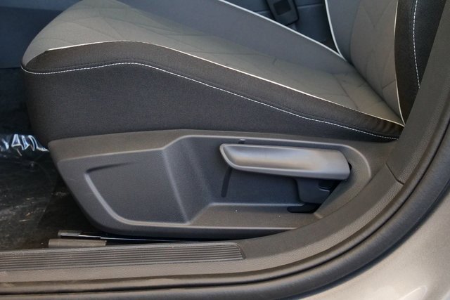 New 2025 Volkswagen Jetta Sport image 11