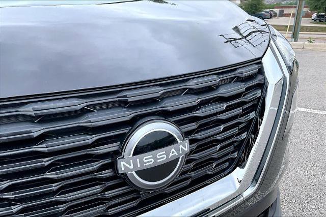 Certified 2023 Nissan Rogue SV FWD image 30