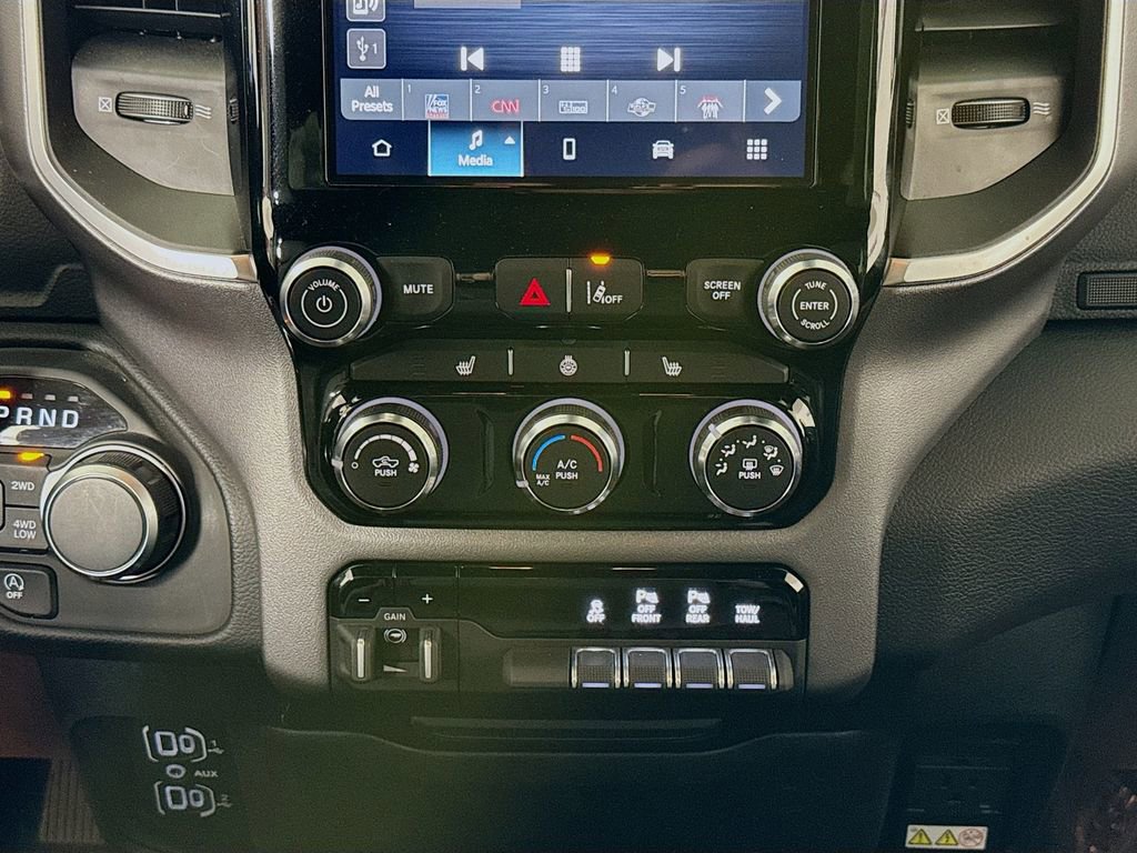 Used 2025 RAM 1500 Big Horn AWD/4WD image 15