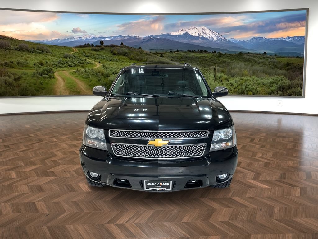 Used 2014 Chevrolet Suburban LTZ AWD/4WD image 8