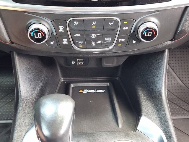 Used 2022 Chevrolet Traverse RS w/ LPO, Floor Liner Package AWD/4WD image 20
