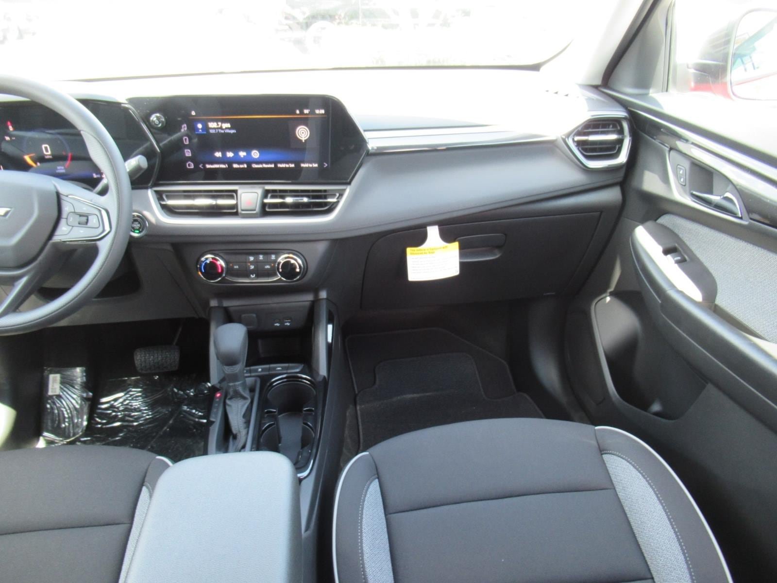 New 2026 Chevrolet TrailBlazer LS w/ LS Confidence Package FWD image 14