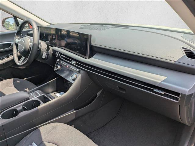 New 2026 Hyundai Sonata SEL FWD image 22