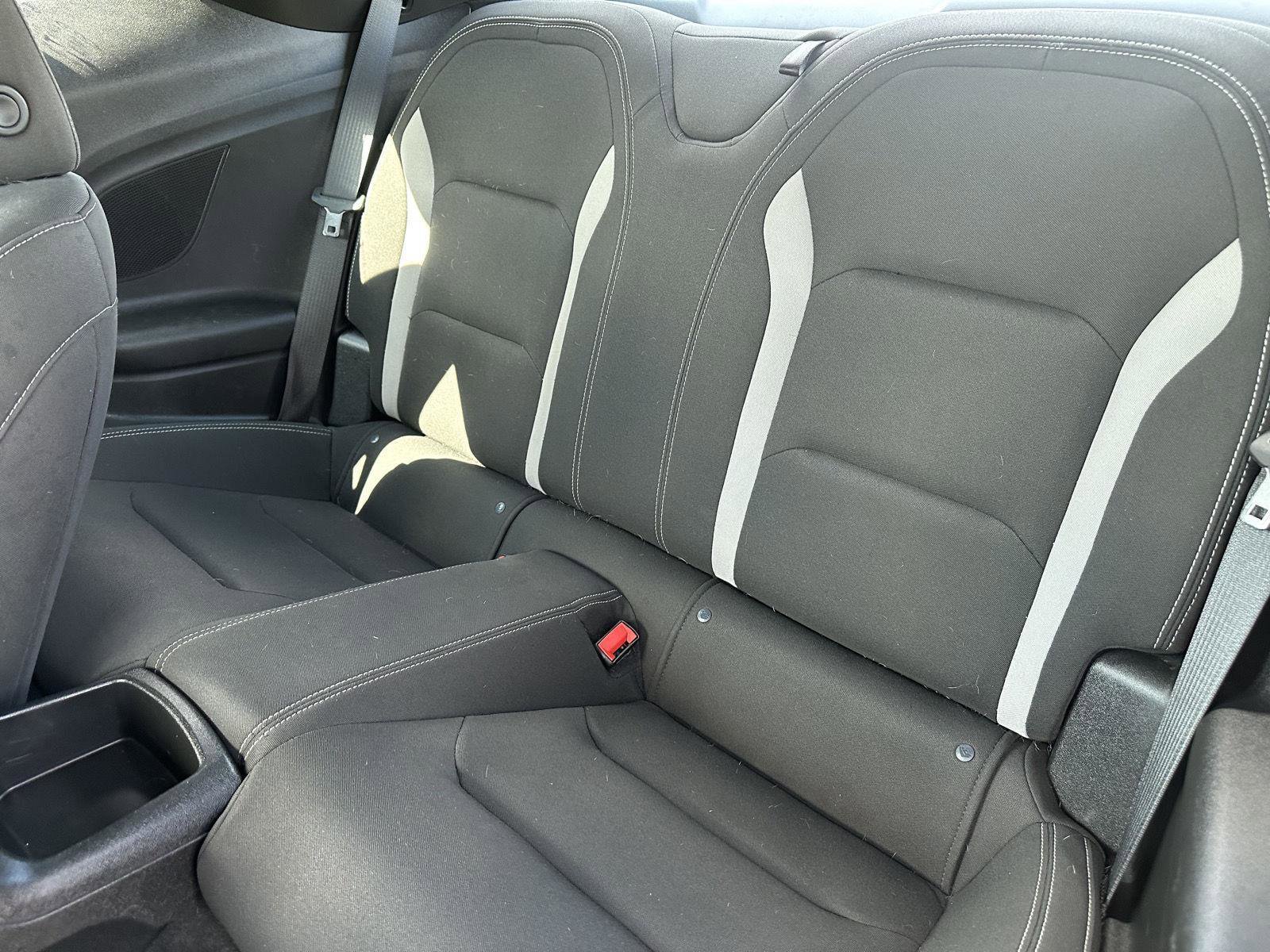 Used 2020 Chevrolet Camaro LT w/ RS Package image 13