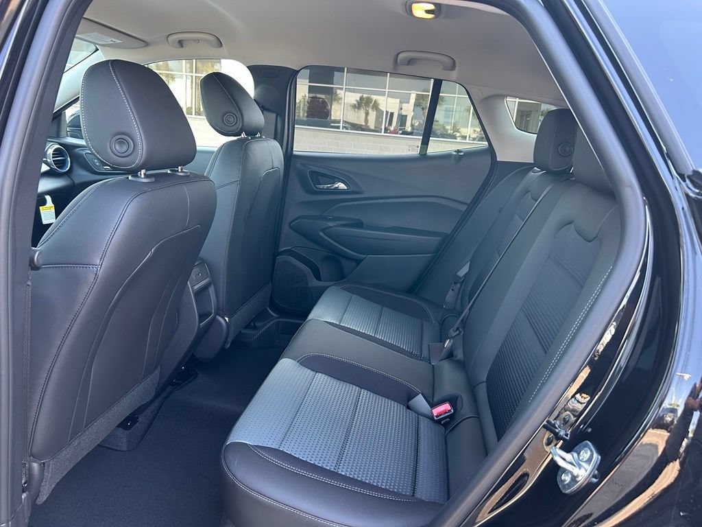 New 2026 Chevrolet Trax LT w/ Driver Confidence Package FWD image 16