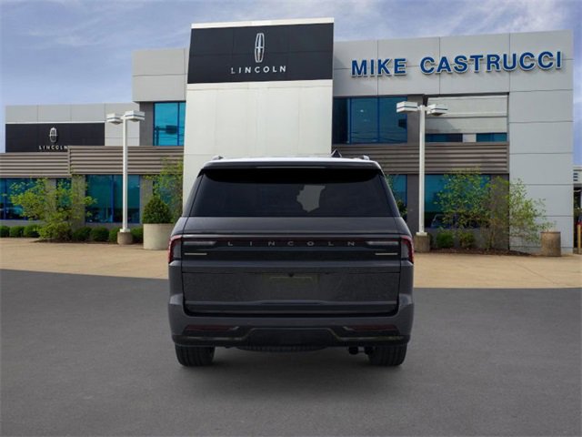 New 2025 Lincoln Navigator Reserve w/ Jet Appearance Package image 5