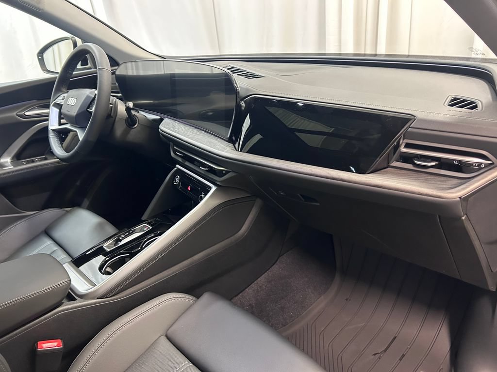 New 2026 Audi Q5 Premium Plus AWD/4WD image 22