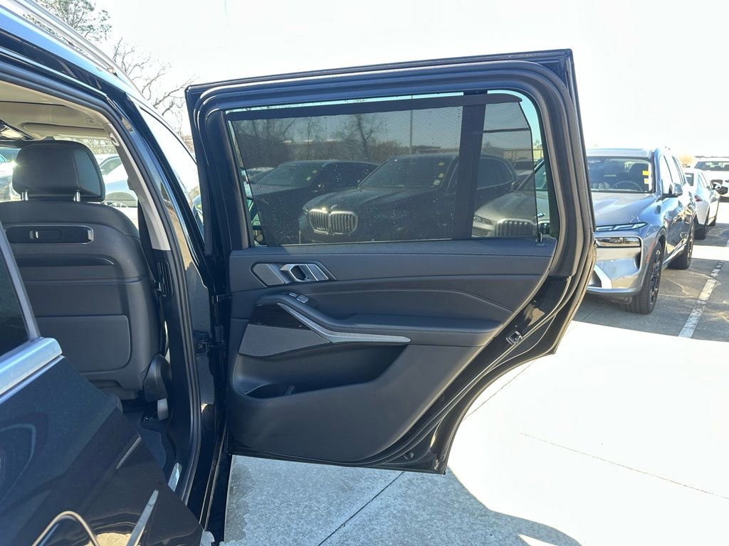 Certified 2023 BMW X7 xDrive40i w/ Premium Package image 36