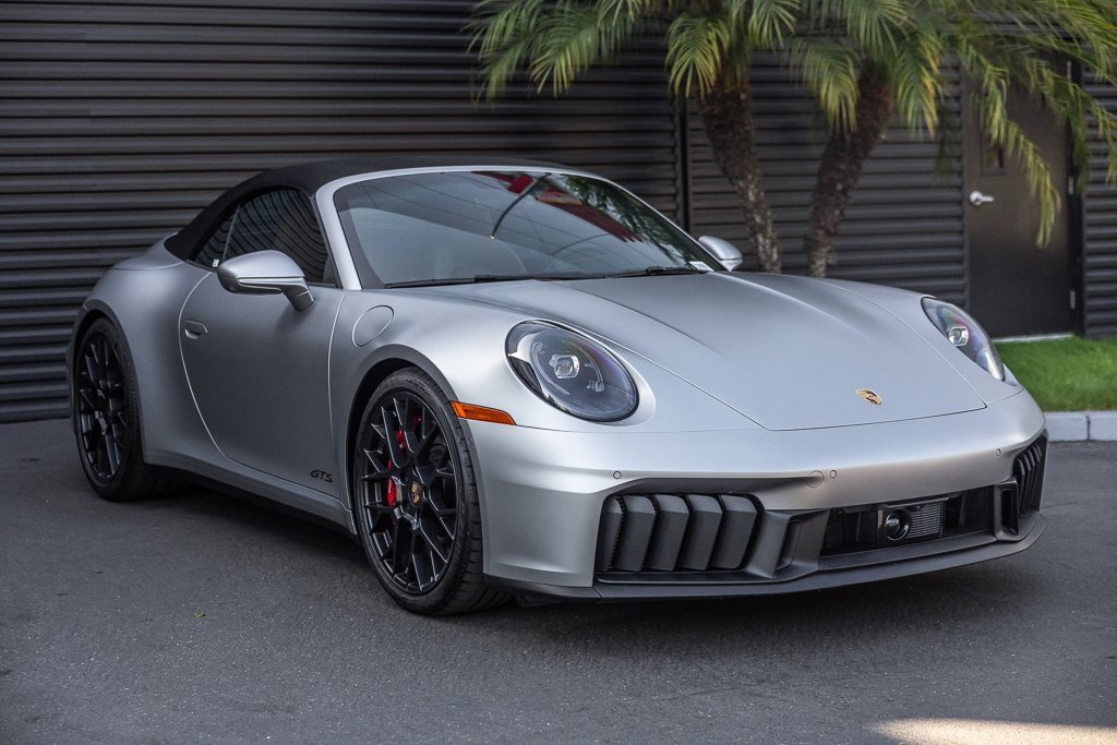 Used 2025 Porsche 911 Carrera GTS image 6
