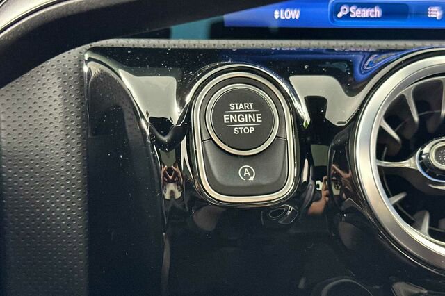 Certified 2025 Mercedes-Benz CLA 250 image 24
