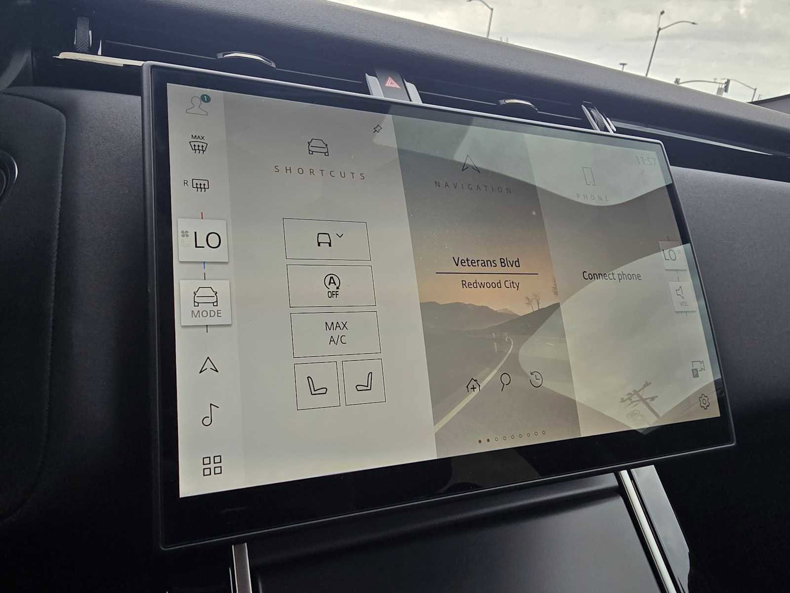 Used 2026 Land Rover Range Rover Velar S image 28