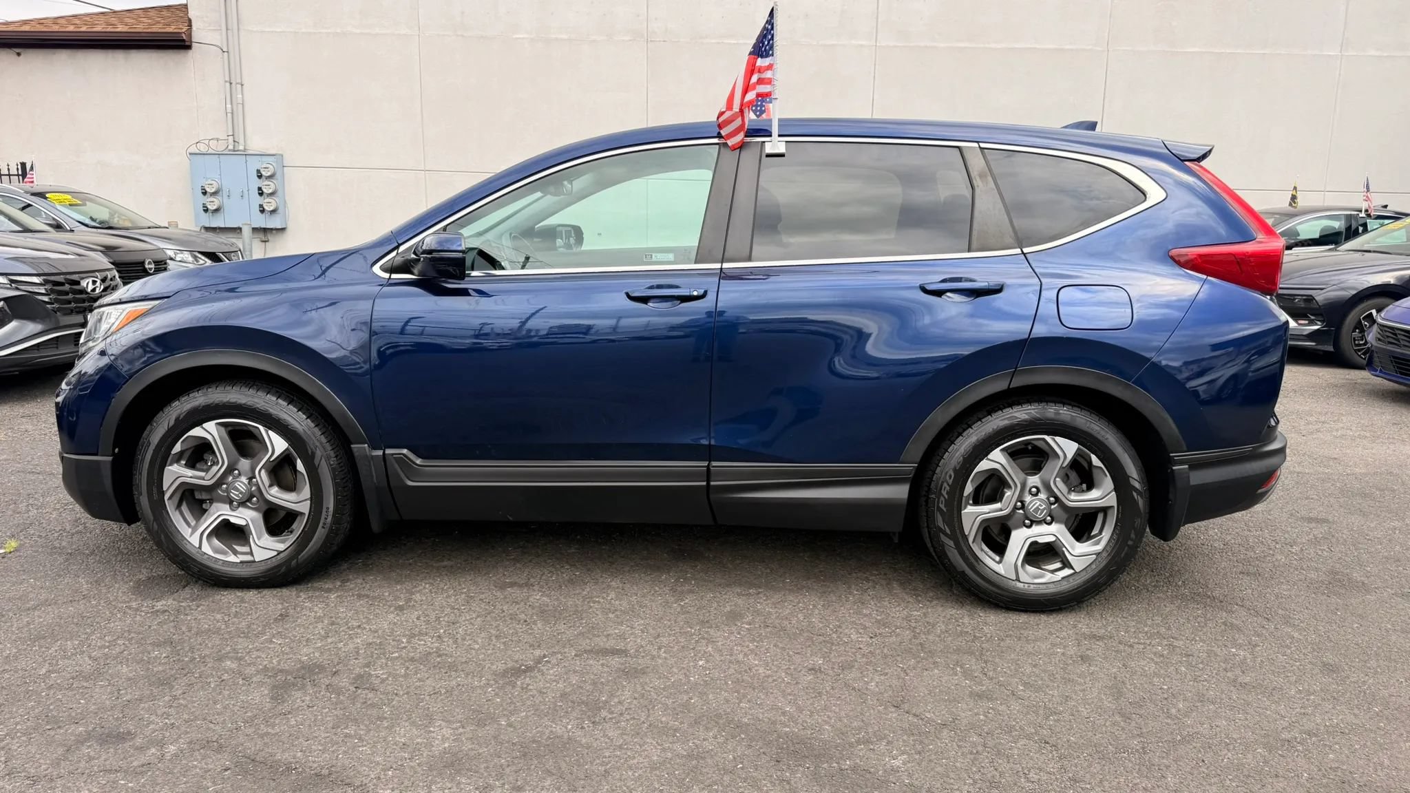 Used 2019 Honda CR-V EX-L image 10