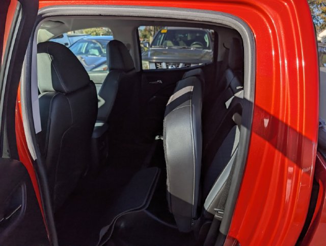 Used 2016 Chevrolet Colorado Z71 AWD/4WD image 10