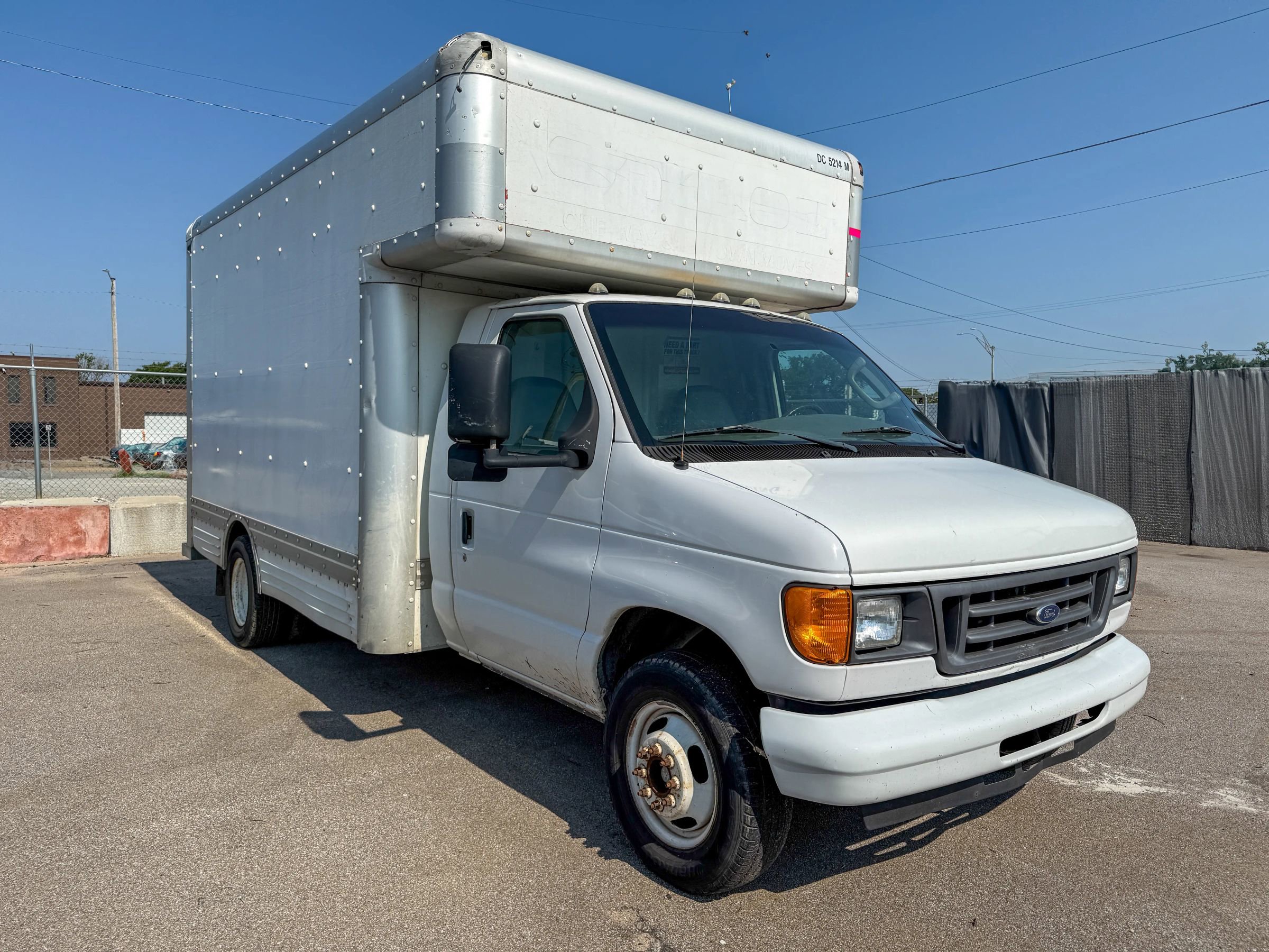 Used 2006 Ford E-450 and Econoline 450