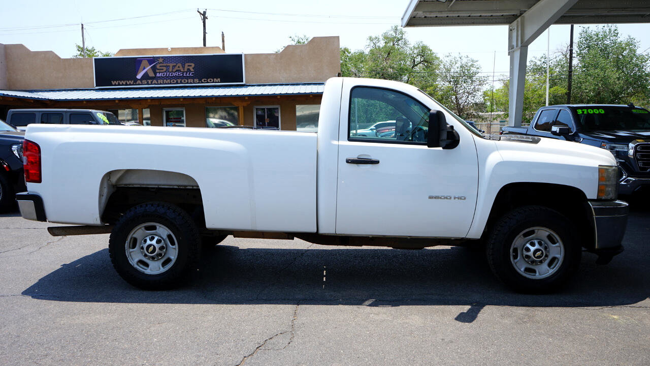 Used 2013 Chevrolet Silverado 2500 W/T image 2