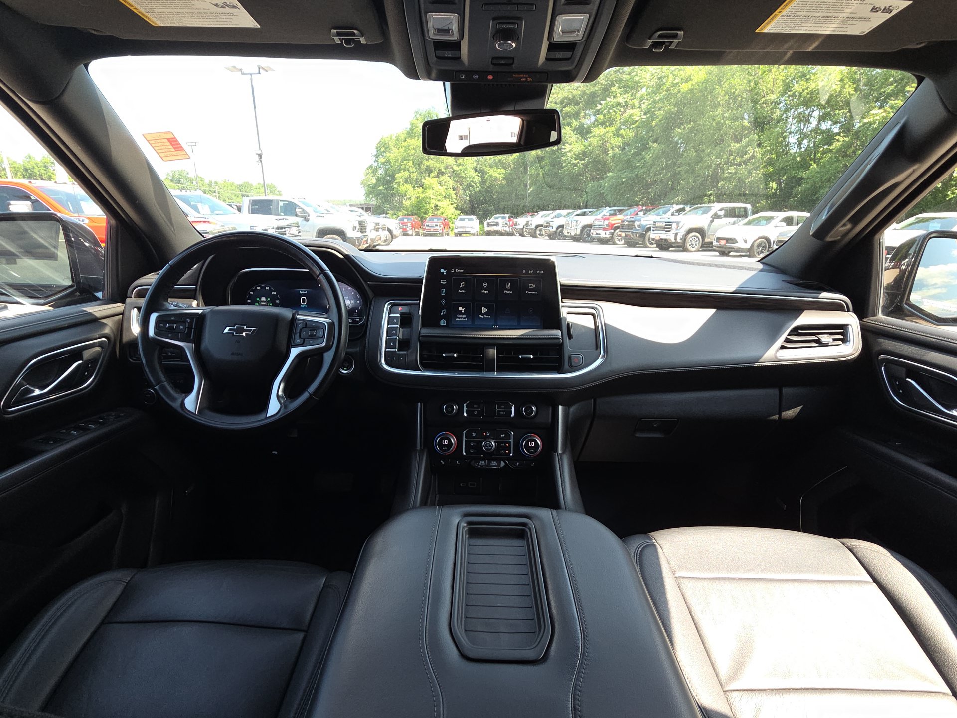 Used 2023 Chevrolet Tahoe Z71 AWD/4WD image 30