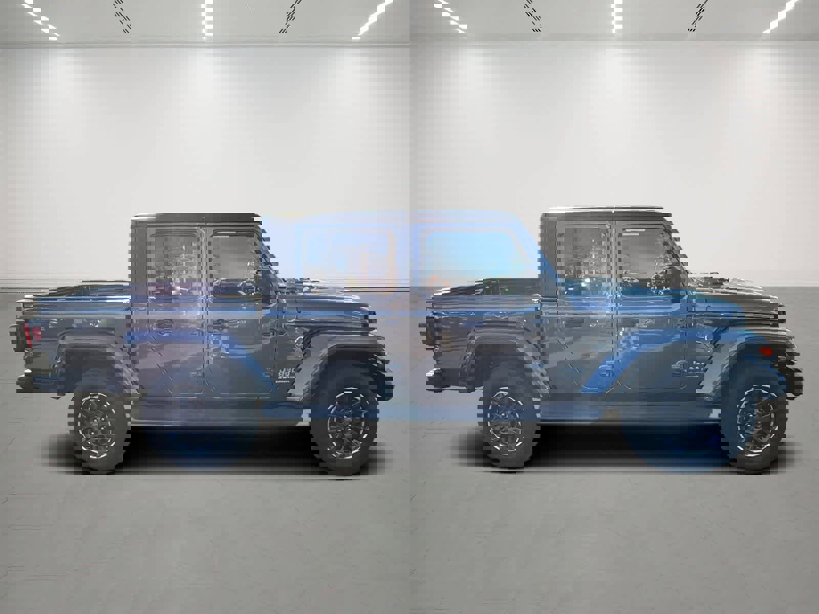 Used 2022 Jeep Gladiator Overland w/ Popular Equipment Package image 6