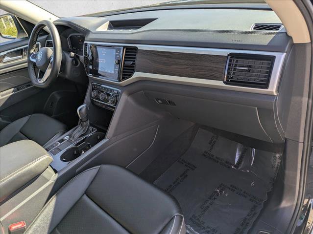 Certified 2023 Volkswagen Atlas SE image 18