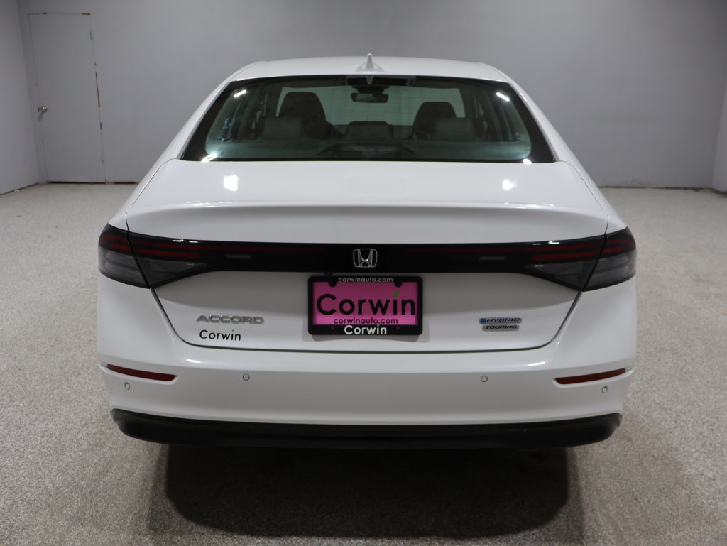 Used 2025 Honda Accord Touring image 4