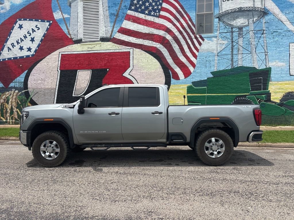 Used 2024 GMC Sierra 2500 Pro w/ Convenience Package AWD/4WD image 3