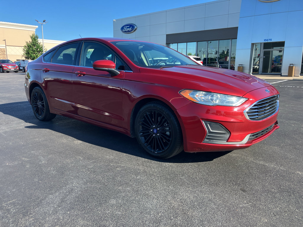 Used 2019 Ford Fusion S FWD image 8